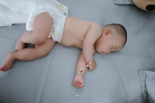 钦州宝宝过敏了该如何处理